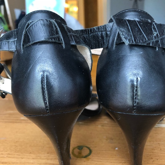 Micheal Kors heels - Picture 5 of 6